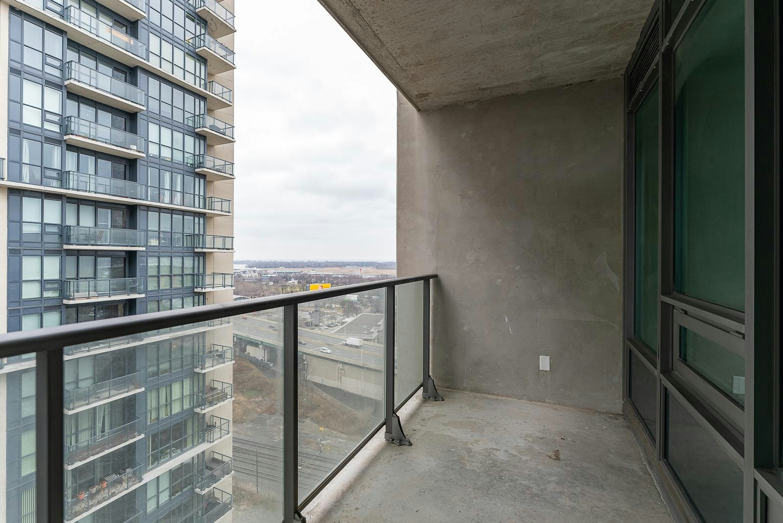 1806-55 Liberty Street East, Toronto, ON, M6K 3P9 - 22