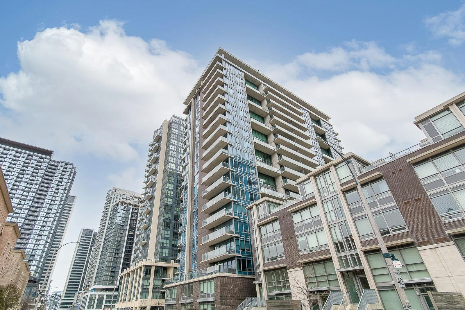 1806-55 Liberty Street East, Toronto, ON, M6K 3P9