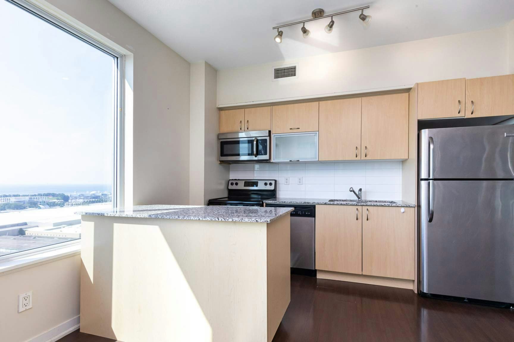 1908-55 Liberty Street East, Toronto, ON, M6K 3P9 - 3