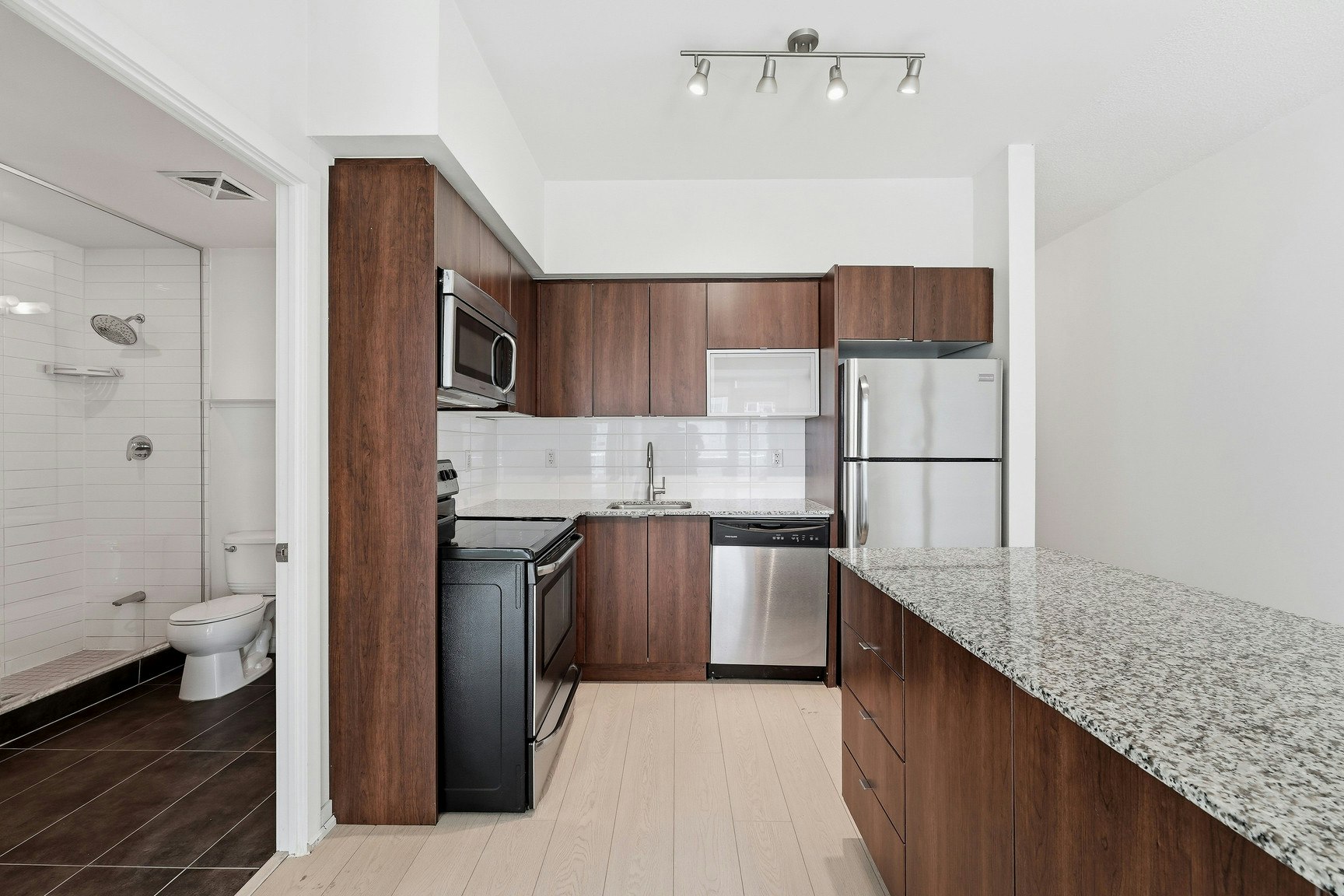 1912-55 Liberty Street East, Toronto, ON, M6K 3P9 - 7