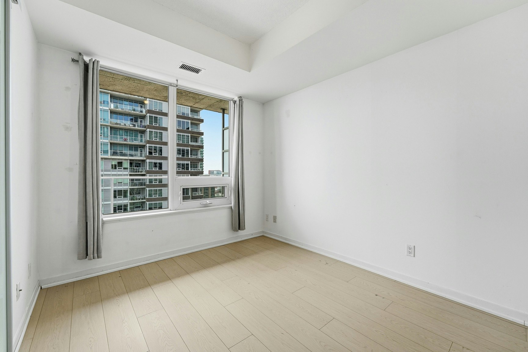 1912-55 Liberty Street East, Toronto, ON, M6K 3P9 - 14