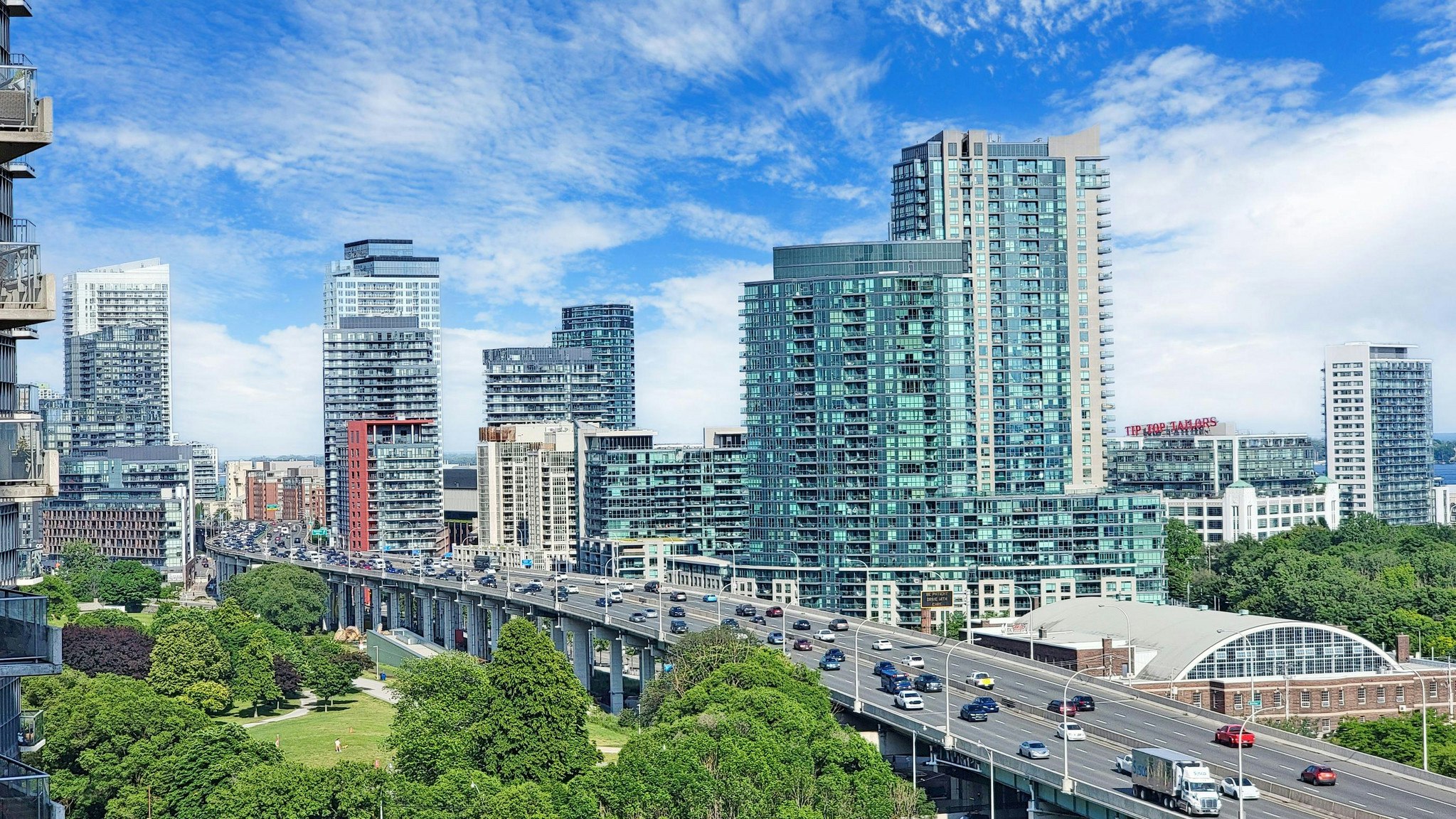 1005-59 Liberty Street East, Toronto, ON, M6K 1Y4 - 3