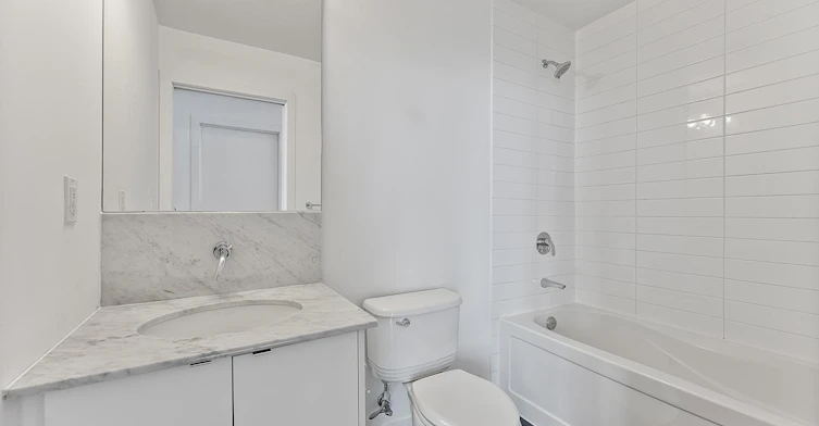 2401-59 Liberty Street East, Toronto, ON, M6K 1Y4 - 26