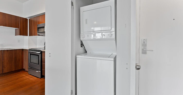 2401-59 Liberty Street East, Toronto, ON, M6K 1Y4 - 27