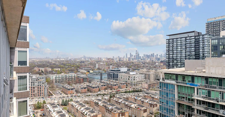 2401-59 Liberty Street East, Toronto, ON, M6K 1Y4 - 31