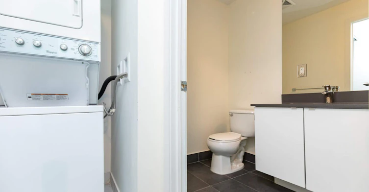 1417-150 Liberty Street East, Toronto, ON, M6K 3R5 - 11