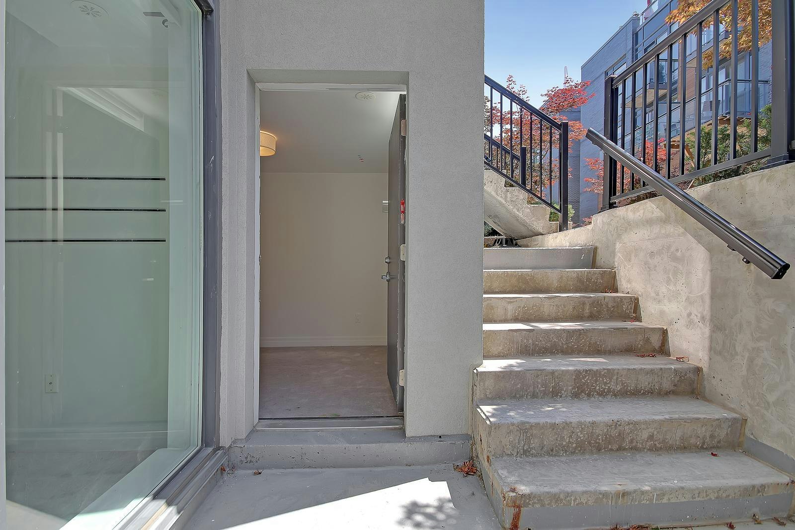 D-702 57 Macaulay Avenue, Toronto, ON M6P 3P5-380 Wallace Avenue, Toronto, ON, M6P 3N8 - 10