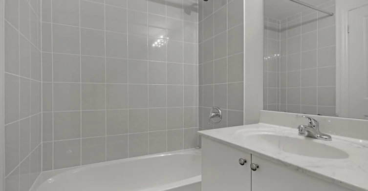 D-702 57 Macaulay Avenue, Toronto, ON M6P 3P5-380 Wallace Avenue, Toronto, ON, M6P 3N8 - 16