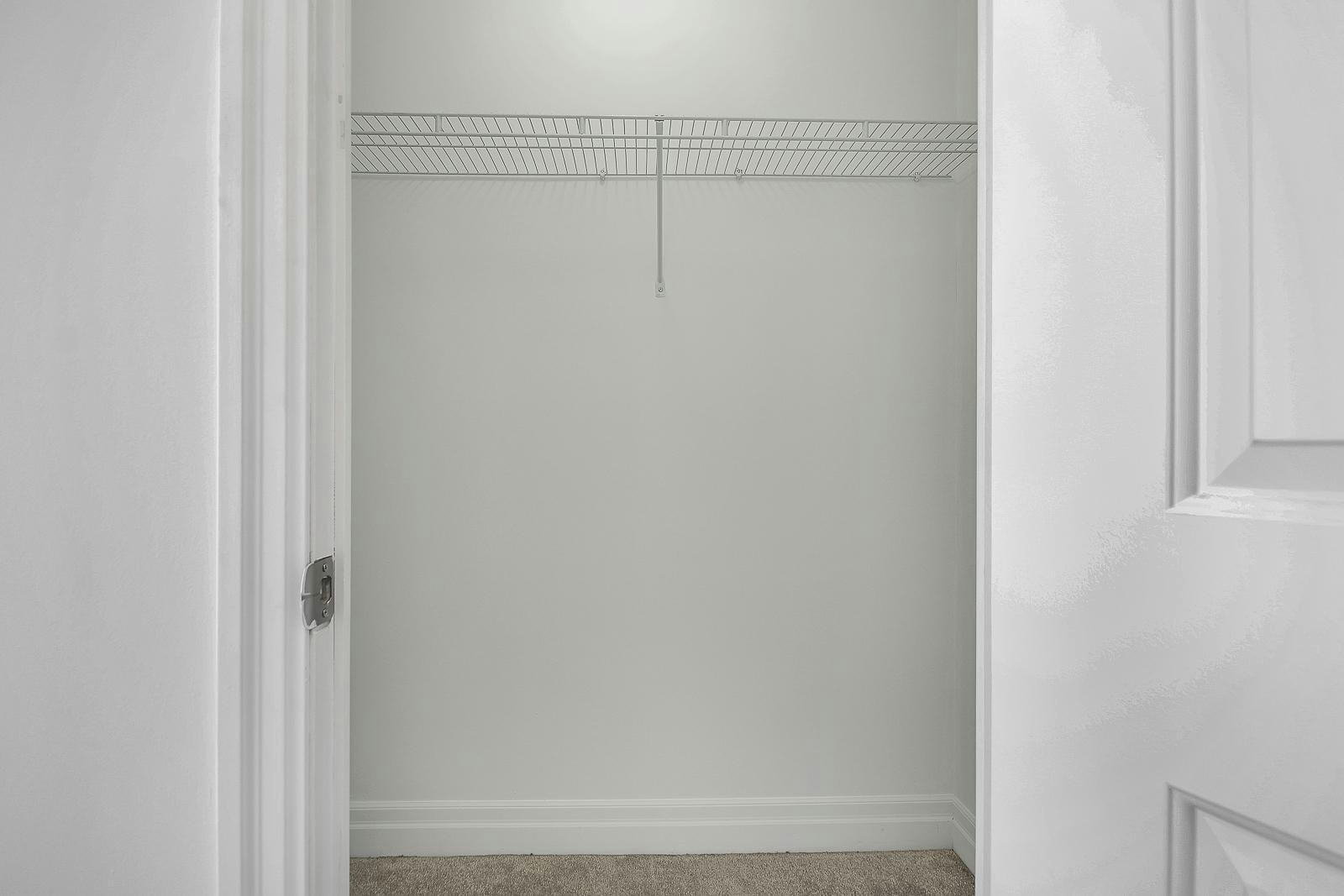D-702 57 Macaulay Avenue, Toronto, ON M6P 3P5-380 Wallace Avenue, Toronto, ON, M6P 3N8 - 14