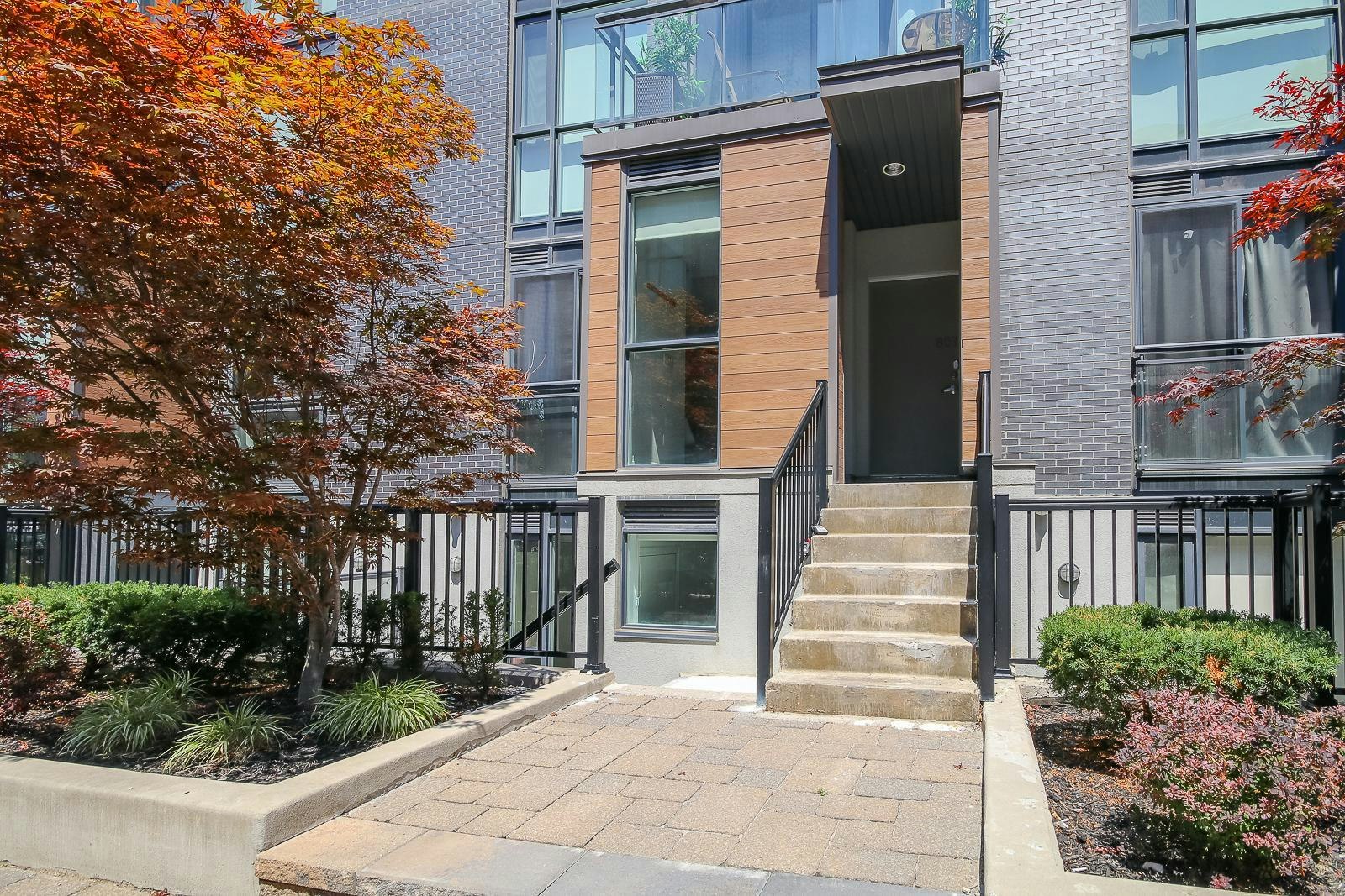 D-702 57 Macaulay Avenue, Toronto, ON M6P 3P5-380 Wallace Avenue, Toronto, ON, M6P 3N8 - 2