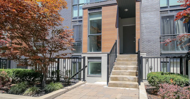 D-702 57 Macaulay Avenue, Toronto, ON M6P 3P5-380 Wallace Avenue, Toronto, ON, M6P 3N8 - 2