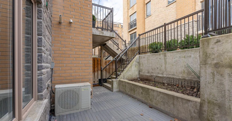116 9 Foundry Avenue, Toronto, ON M6H 0B7-7 Foundry Avenue, Toronto, ON, M6H 0B7 - 4