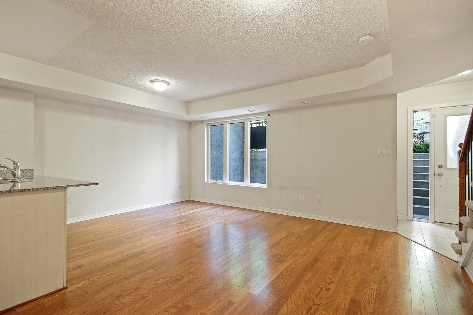 116 9 Foundry Avenue, Toronto, ON M6H 0B7-7 Foundry Avenue, Toronto, ON, M6H 0B7 - 14
