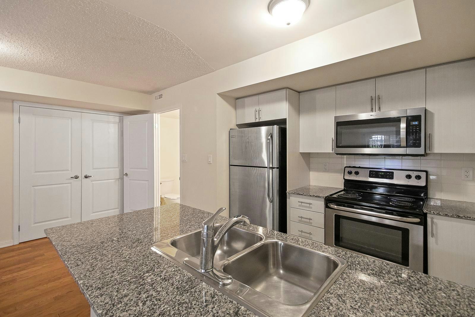 116 9 Foundry Avenue, Toronto, ON M6H 0B7-7 Foundry Avenue, Toronto, ON, M6H 0B7 - 16