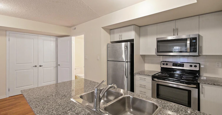 116 9 Foundry Avenue, Toronto, ON M6H 0B7-7 Foundry Avenue, Toronto, ON, M6H 0B7 - 16
