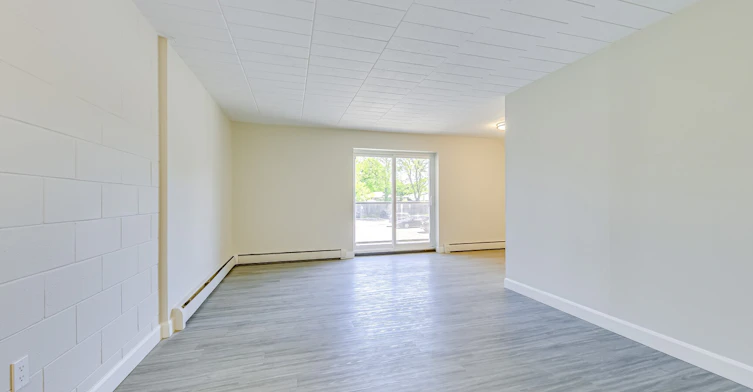 576 Ontario Street, St. Catharines, ON, L2N 4N7 - 8