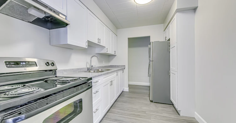 576 Ontario Street, St. Catharines, ON, L2N 4N7 - 14