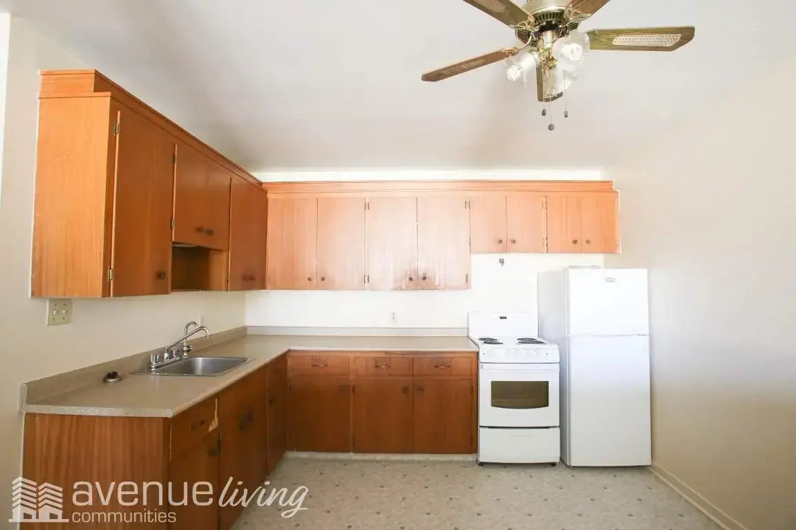 3B-2115 Angus Street, Regina, SK, S4T 2A1 - 2