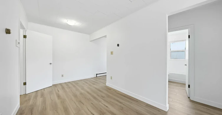 1-3848 Retallack Street, Regina, SK, S4S 3B8 - 9