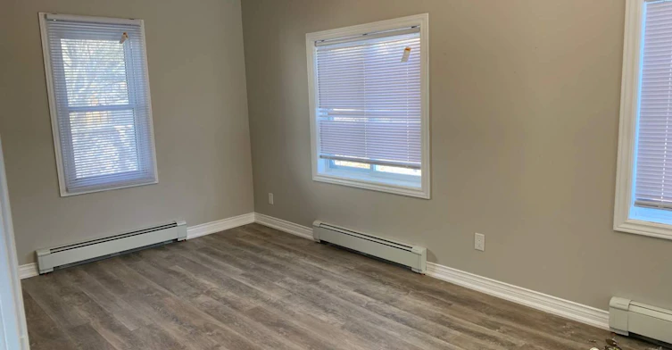 2-111 Mary Street, Barrie, ON, L4N 1T3 - 3