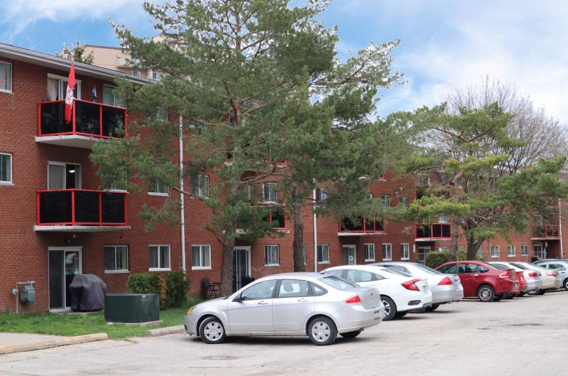 175 Connaught Avenue, London, ON, N5Y 3A5 - 2