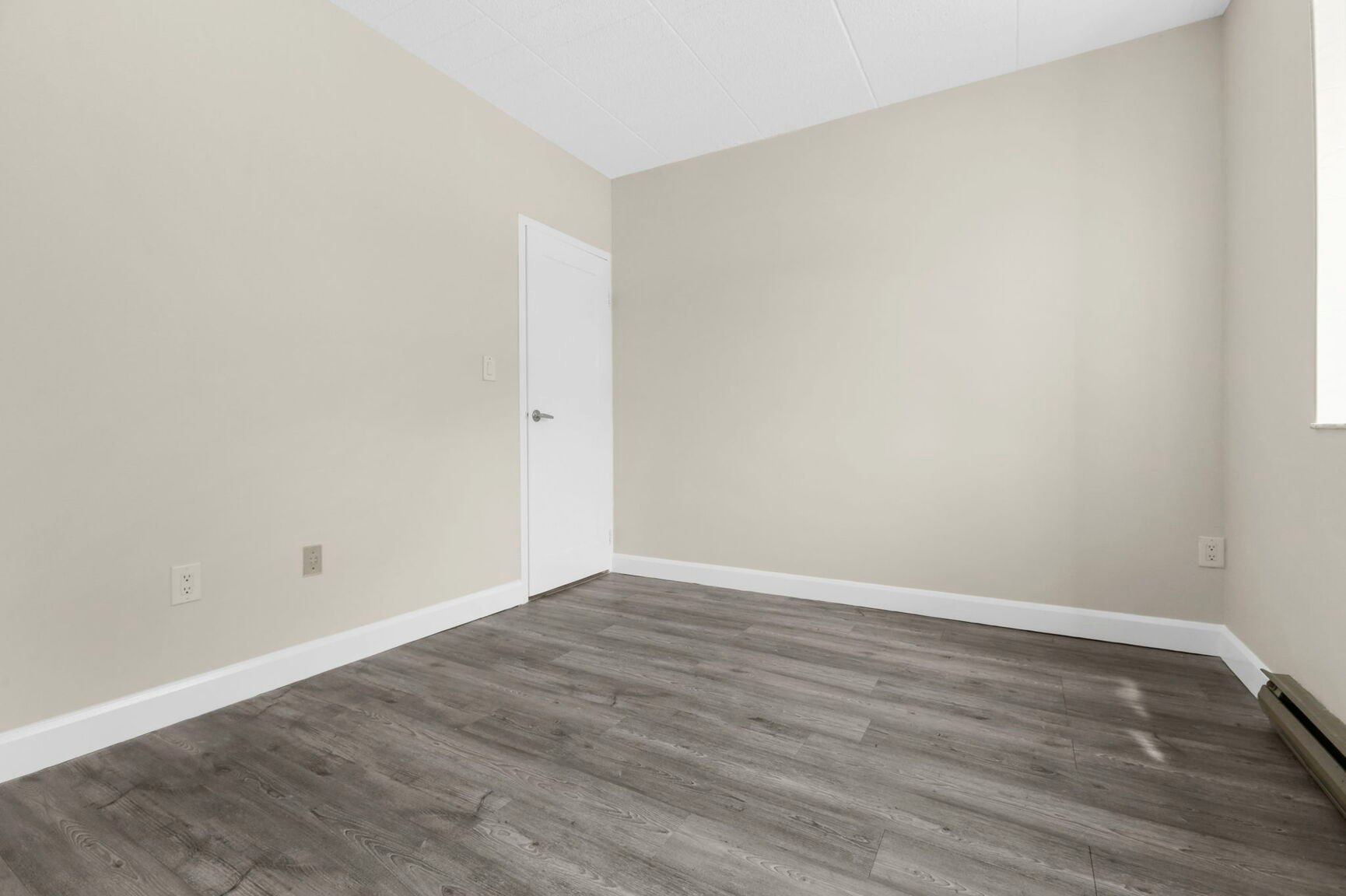 300-302-304 Sherk Street, Leamington, ON, N8H 4N7 - 13