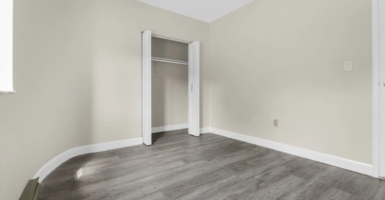 300-302-304 Sherk Street, Leamington, ON, N8H 4N7 - 17