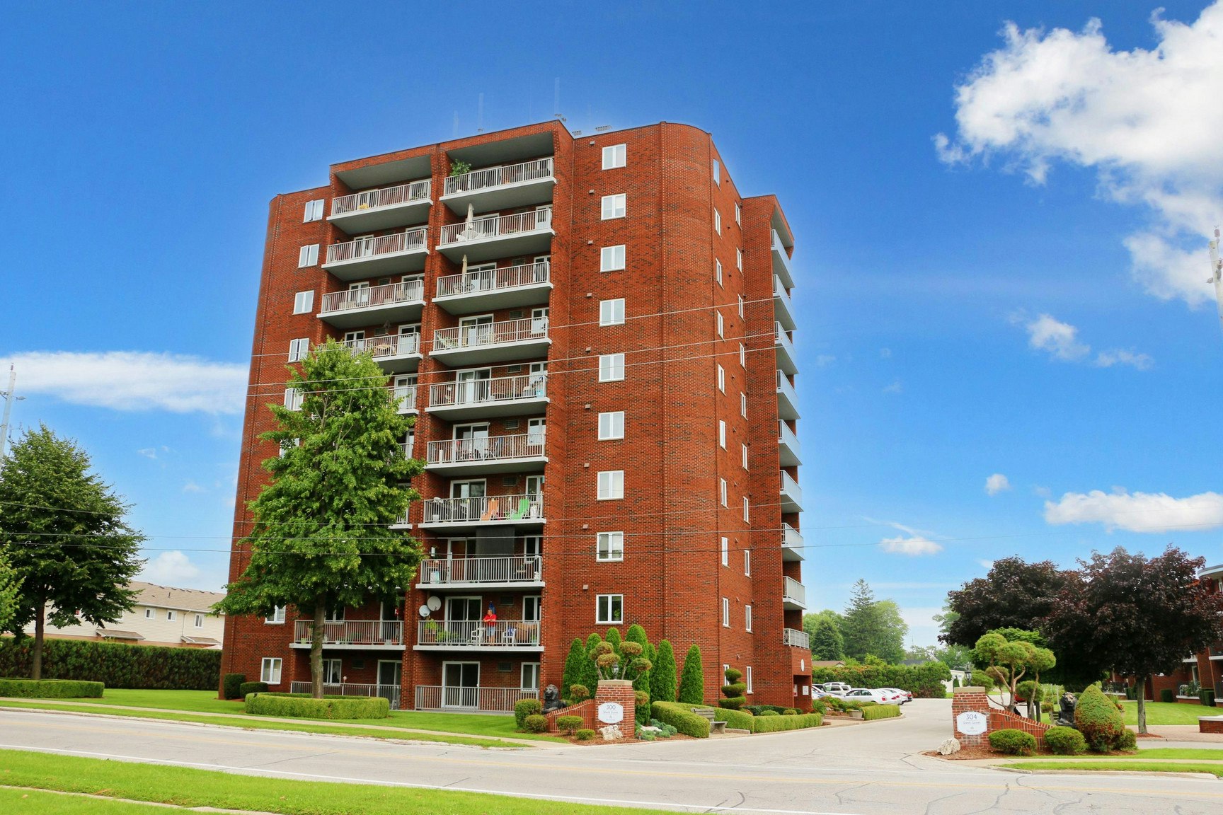 300-604-304 Sherk Street, Leamington, ON, N8H 4N7 - 27