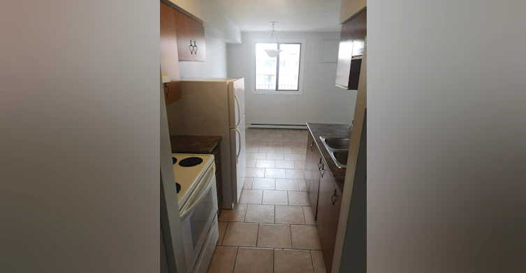 485 Windsor Avenue, Windsor, ON, N9A 6X6 - 2
