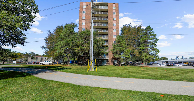 207-805 Grand Avenue W, Chatham-Kent, ON, N7L 4M5 - 2