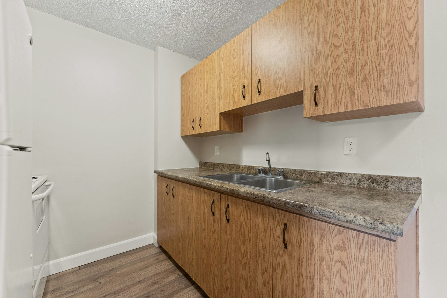 795 Grand Avenue W, Chatham-Kent, ON, N7L 4M5 - 8