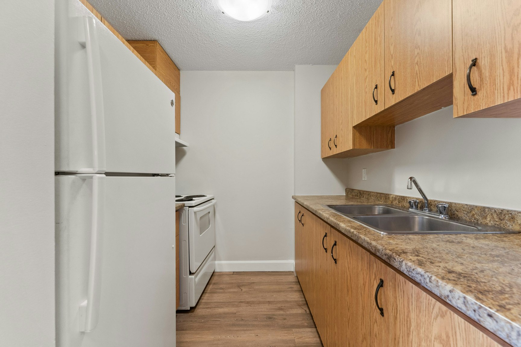 795 Grand Avenue W, Chatham-Kent, ON, N7L 4M5 - 7