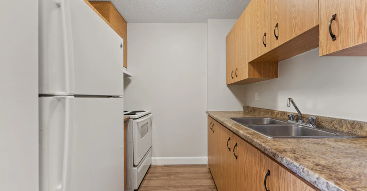795 Grand Avenue W, Chatham-Kent, ON, N7L 4M5 - 7