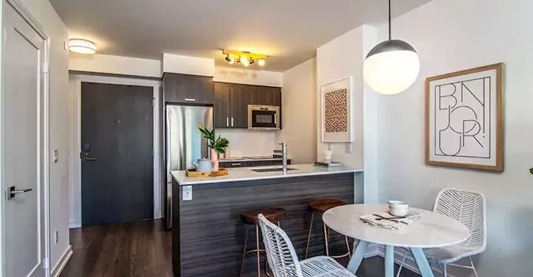 1506-18 Erskine Avenue, Toronto, ON, M4P 0C9 - 3