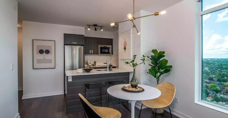 2804-18 Erskine Avenue, Toronto, ON, M4P 0C9 - 3