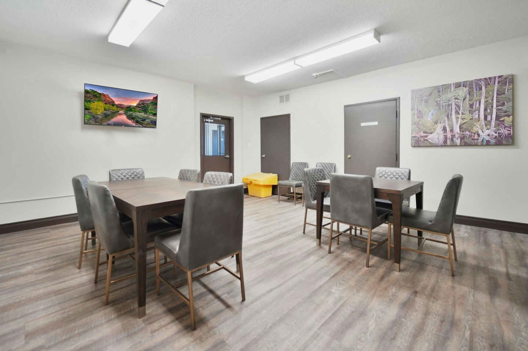 100 Lancaster Drive, Welland, ON, L3C 6M1 - 6