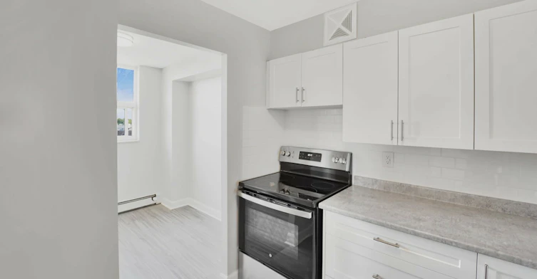 100 Lancaster Drive, Welland, ON, L3C 6M1 - 14