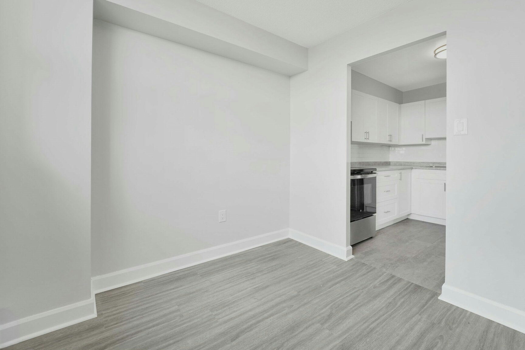100 Lancaster Drive, Welland, ON, L3C 6M1 - 13