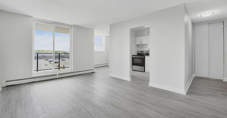 100 Lancaster Drive, Welland, ON, L3C 6M1 - 8