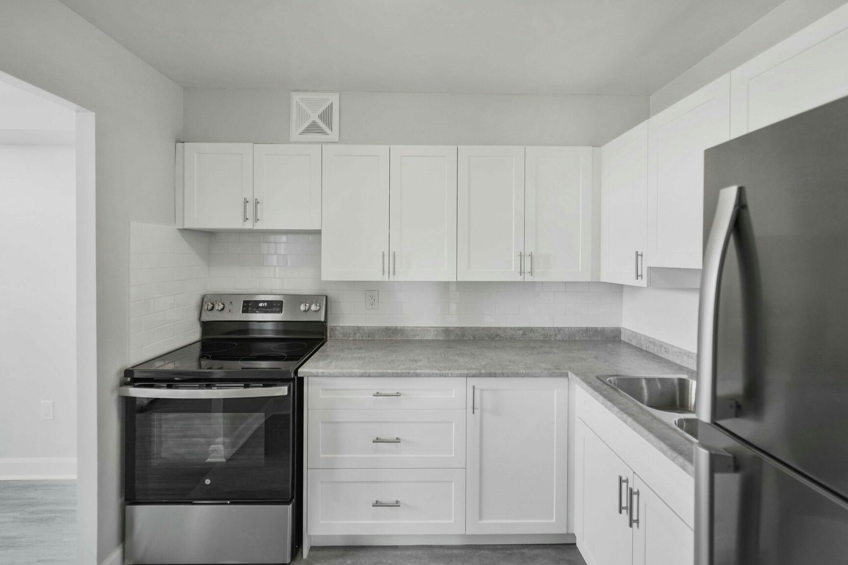 100 Lancaster Drive, Welland, ON, L3C 6M1 - 15