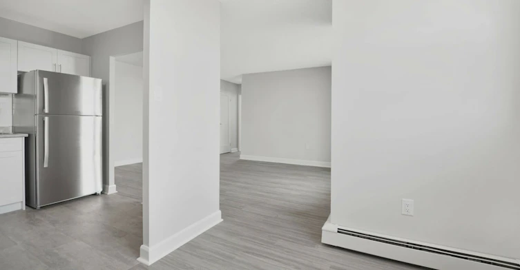 100 Lancaster Drive, Welland, ON, L3C 6M1 - 12