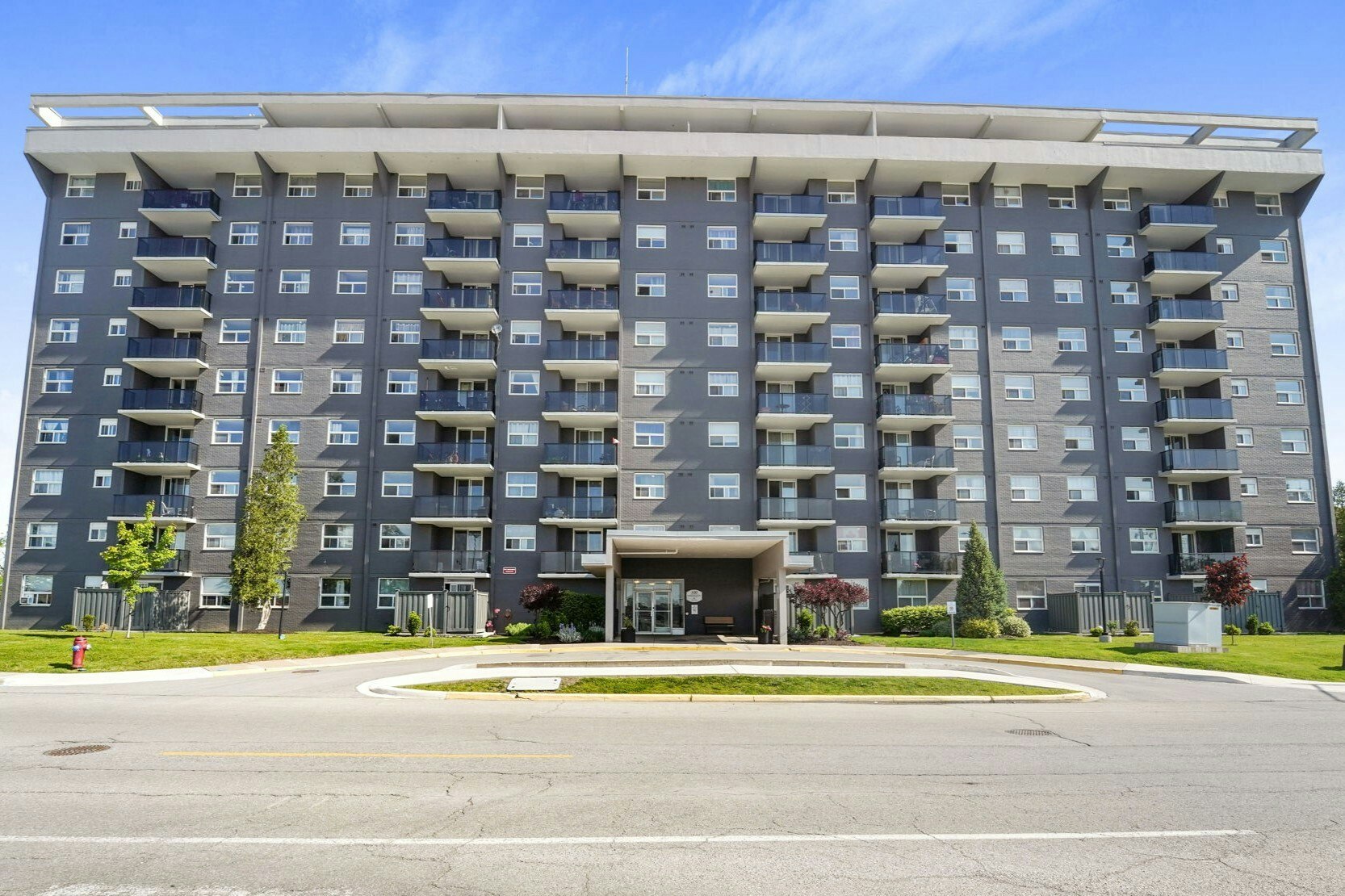 100 Lancaster Drive, Welland, ON, L3C 6M1 - 3