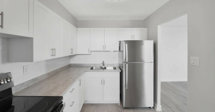 100 Lancaster Drive, Welland, ON, L3C 6M1 - 17