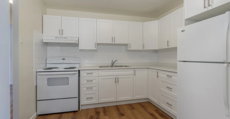 511 7th Avenue, Hanover, ON, N4N 3K8 - 7