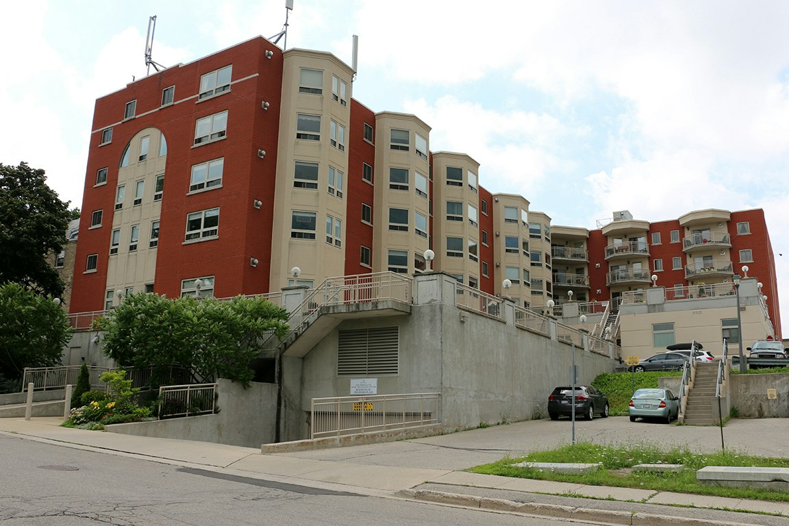 305-136 Ontario Street, Stratford, ON, N5A 7Y4 - 21