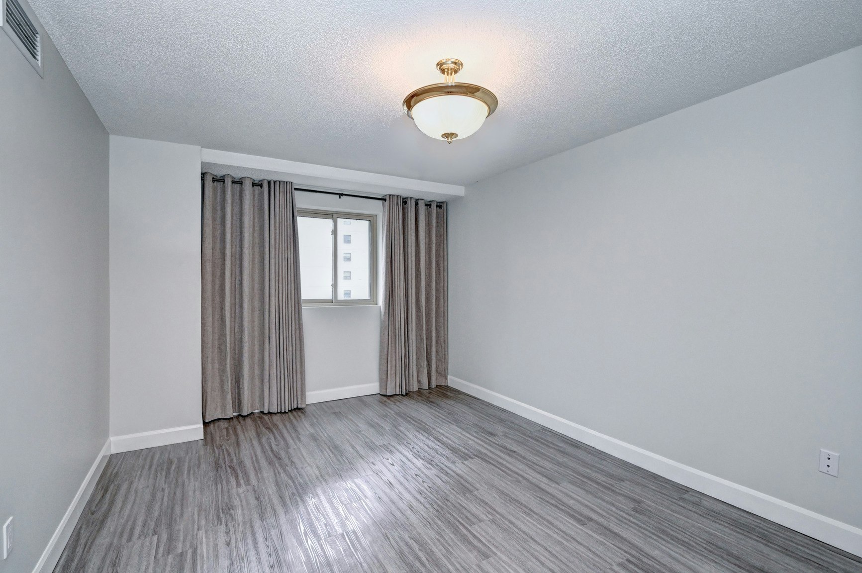 312-136 Ontario Street, Stratford, ON, N5A 7Y4 - 14