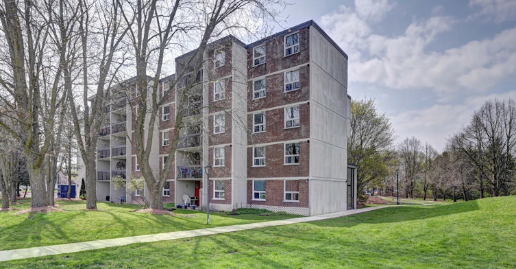42 Campbell Court, Stratford, ON, N5A 7K2 - 2