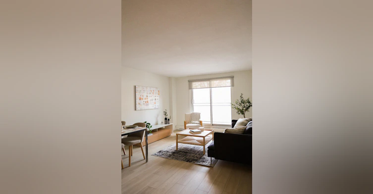 00-2470 Southvale Crescent, Ottawa, ON, K1B 4L9 - 2