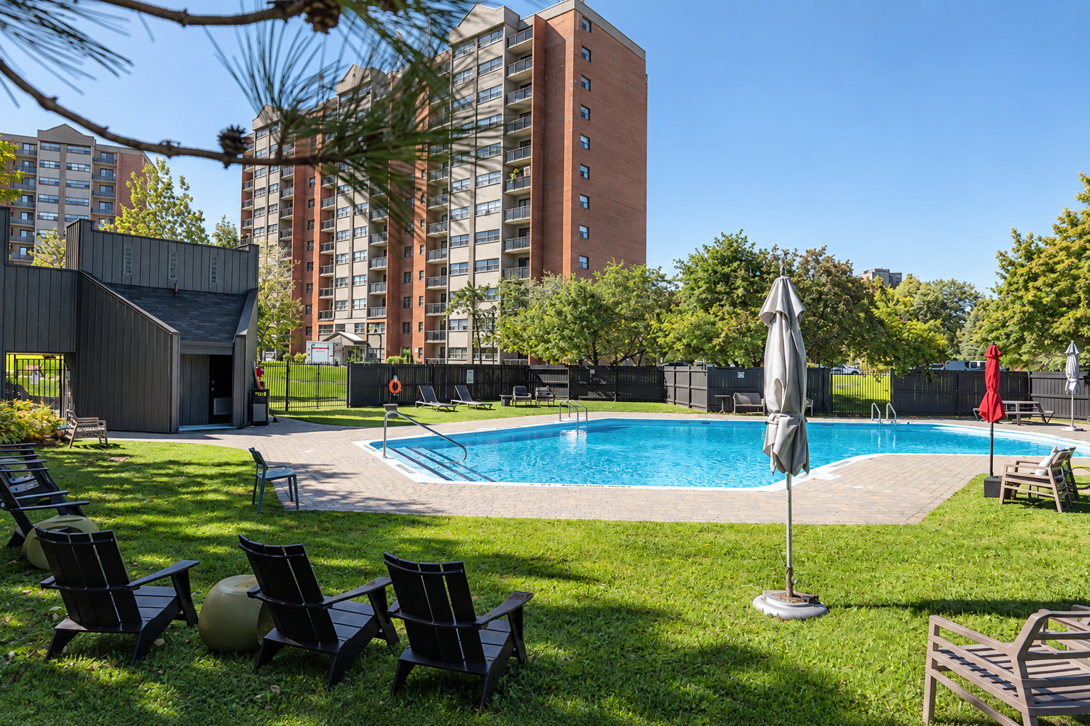 0407-2470 Southvale Crescent, Ottawa, ON, K1B 4L9 - 8