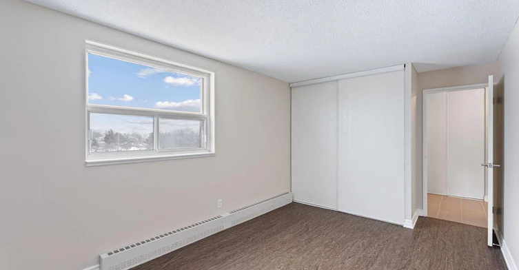 1204-2470 Southvale Crescent, Ottawa, ON, K1B 4L9 - 6